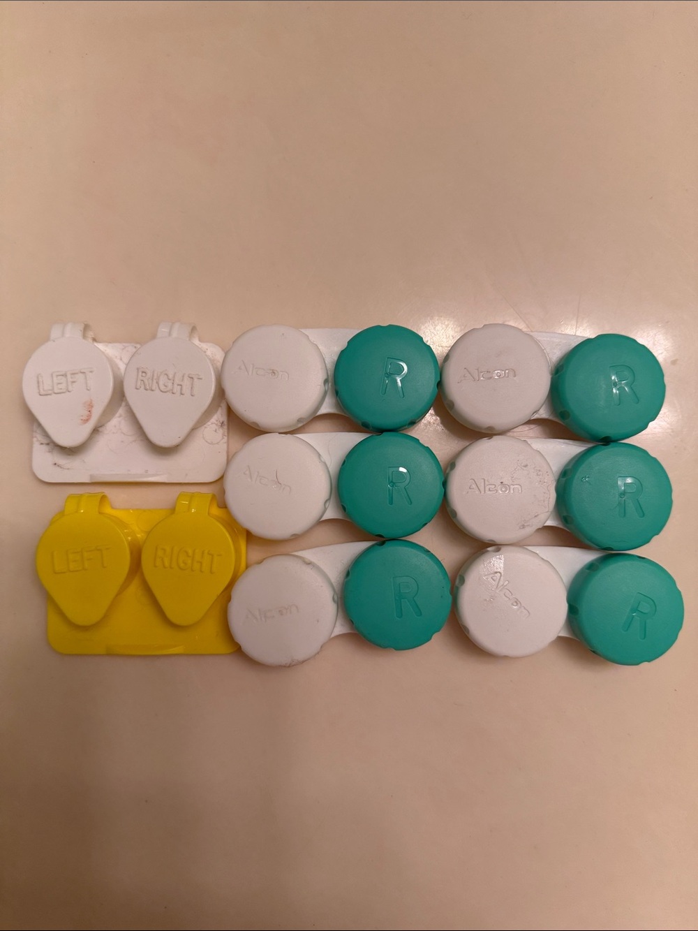 Contact holders!